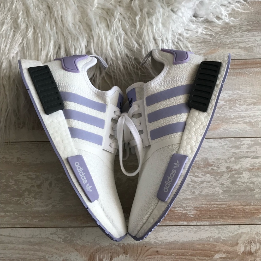 NWT Adidas NMD_R1 Women’s Shoes - Picture 5 of 7
